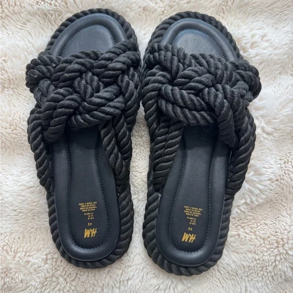 H&M Women's Black Twisted Ropes Slides Sandals Size W 11 - Picture 1 of 9